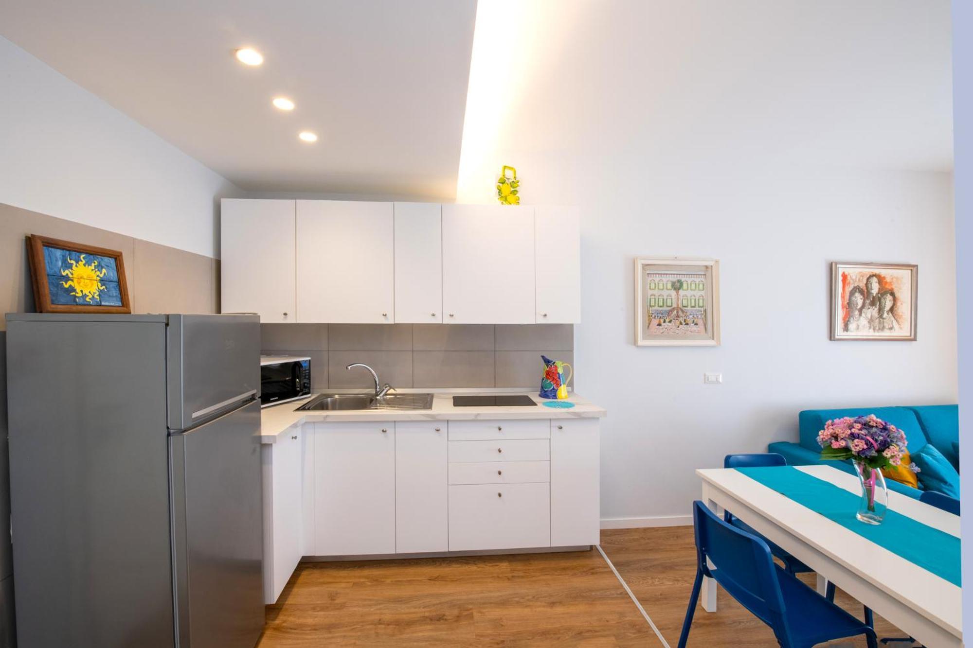 Shabby Chic Seaview Apartments Castellammare di Stabia Bagian luar foto