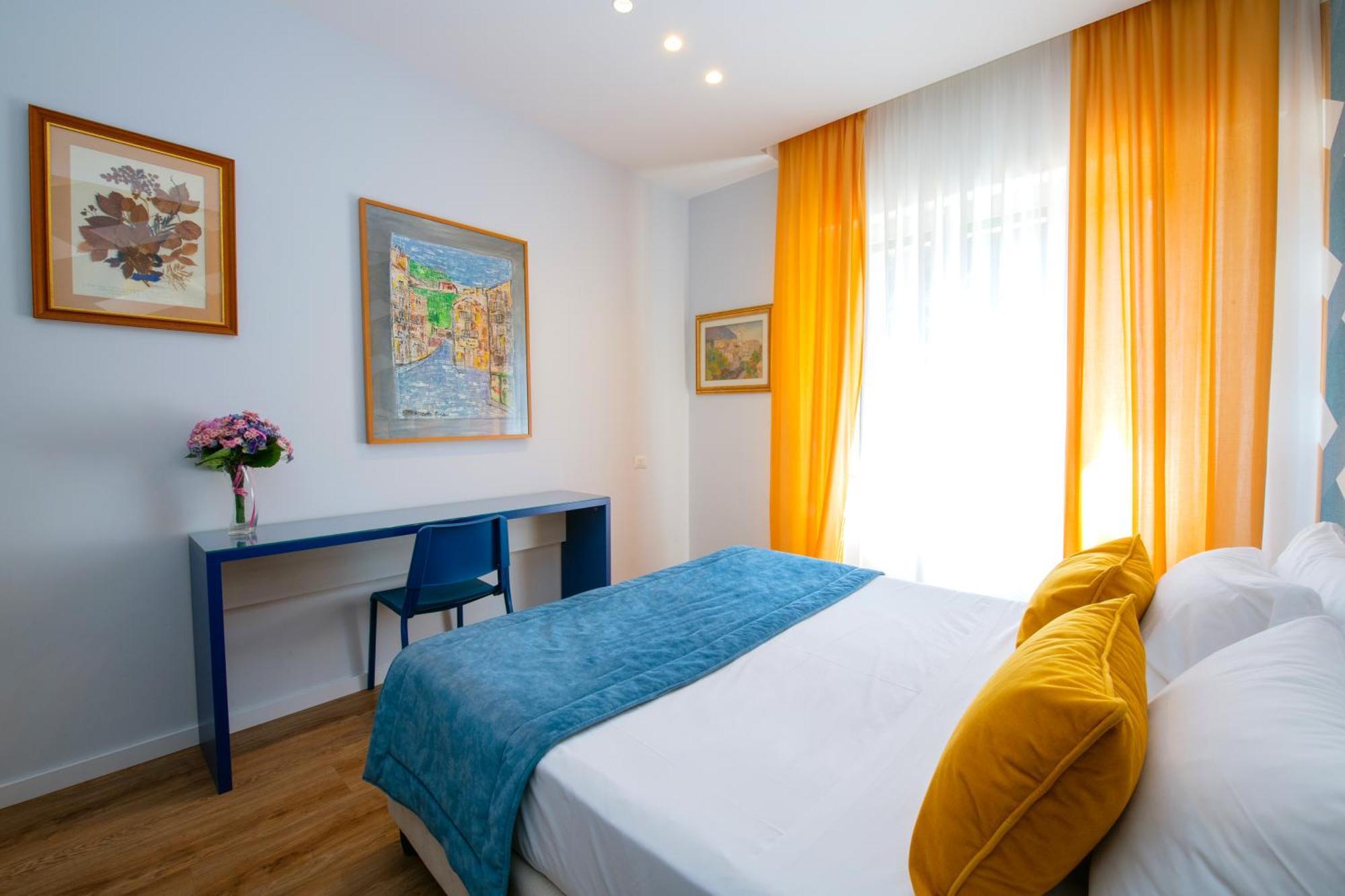 Shabby Chic Seaview Apartments Castellammare di Stabia Bagian luar foto